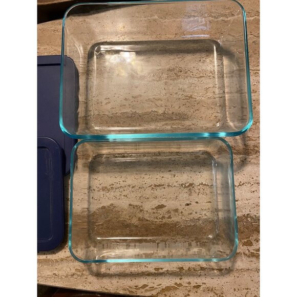 Pyrex Rectangular Clear Glass Storage Containers With Blue Lids Set Of 2 - Picture 1 of 4